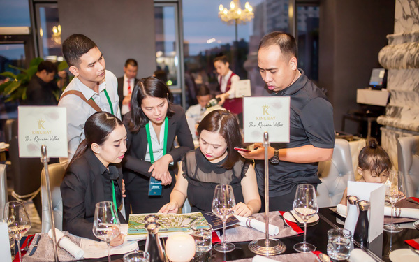 Tập đoàn TLM thu hút giới thượng lưu tại sự kiện giới thiệu 25 căn biệt thự bán cổ điển The Riviera Villas